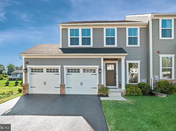 827 Fountain Trl, Kennett Square, PA 19348