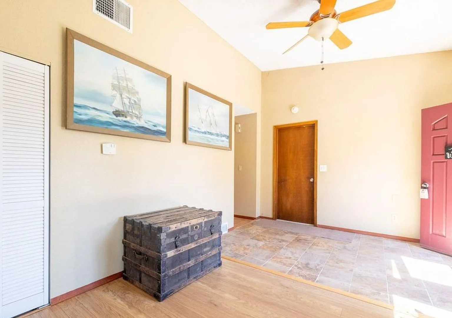 Charming 3-Bedroom Ranch for Rent in Prime Location! — Photo 3