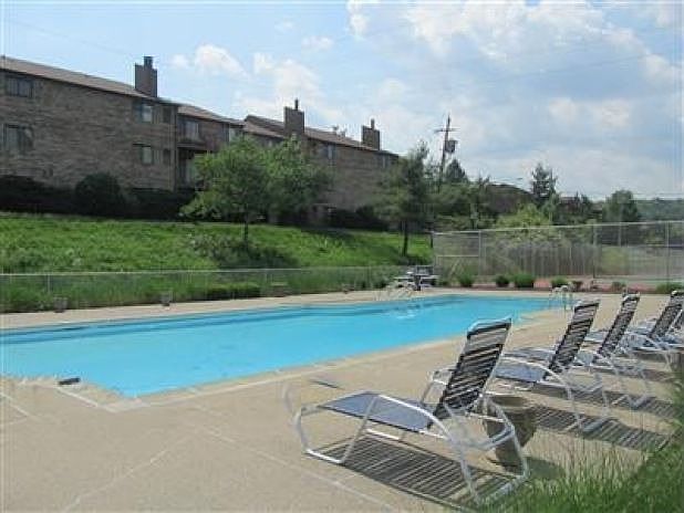 2nd image of 64 View Terrace Dr Suite 5