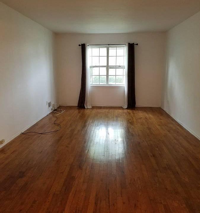 1st image of 41 Uxbridge St #2BD