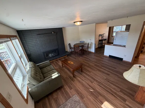 1210 E Franklin St, Rapid City, SD 57701