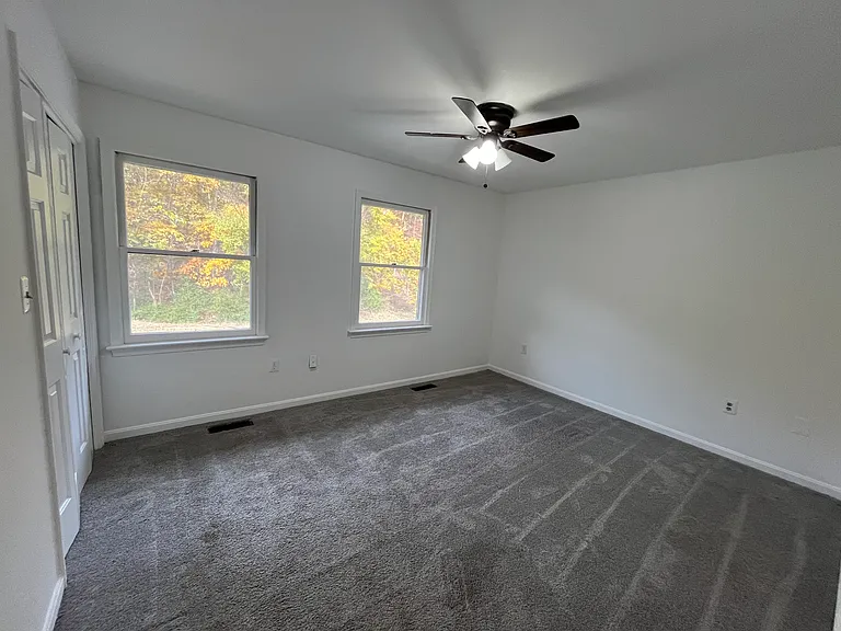 255 Farrell Ln — Photo 20