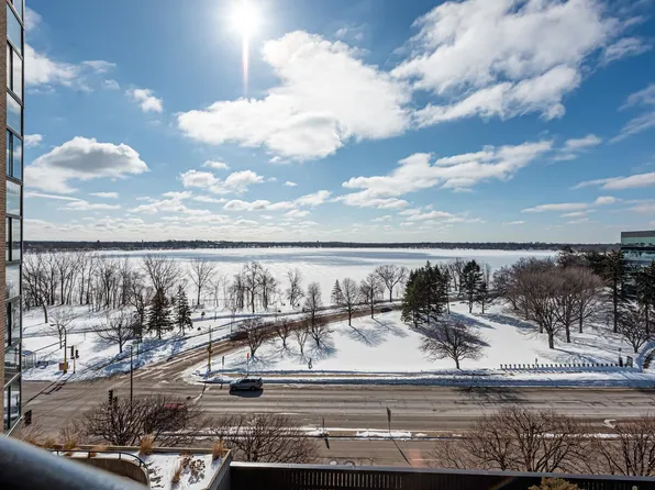 2950 Dean Pkwy APT 806, Minneapolis, MN 55416