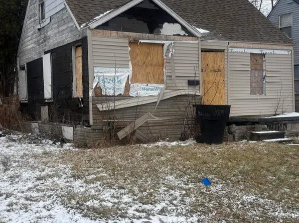 20020 Hickory St, Detroit, MI 48205