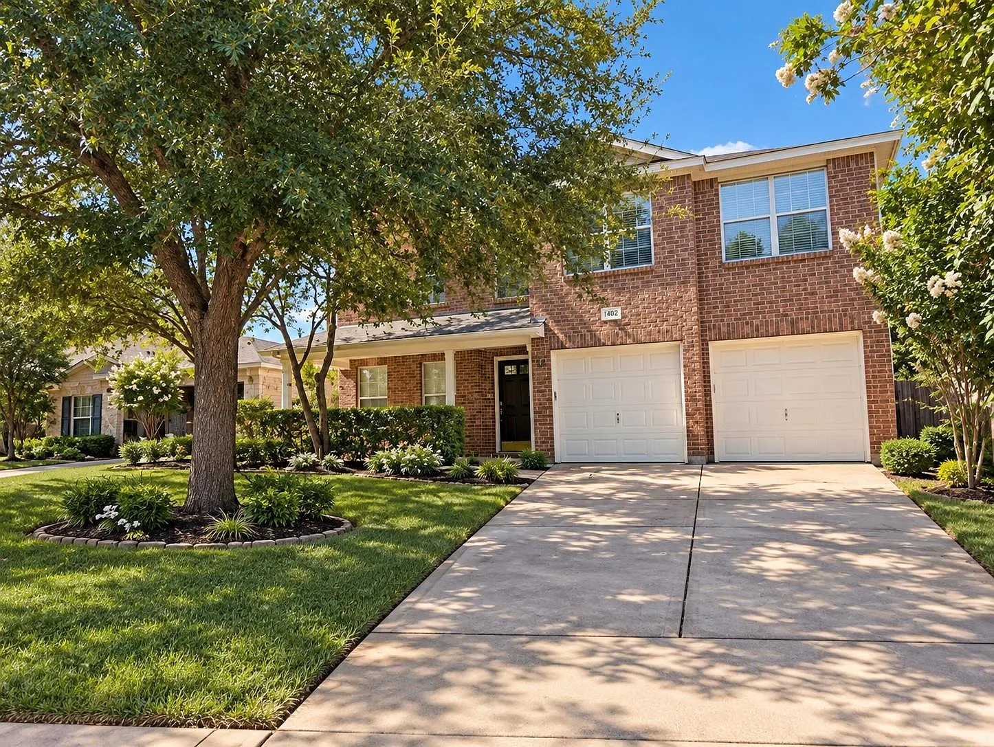4 bed, 2.5 bath, 2890 sqft, $2,500 — Photo 1
