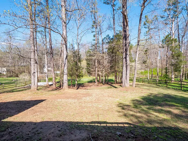 3917 Singletree Rd — Photo 88