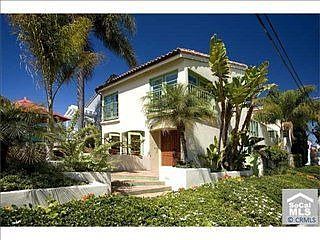 1st image of 223 Narcissus Ave
