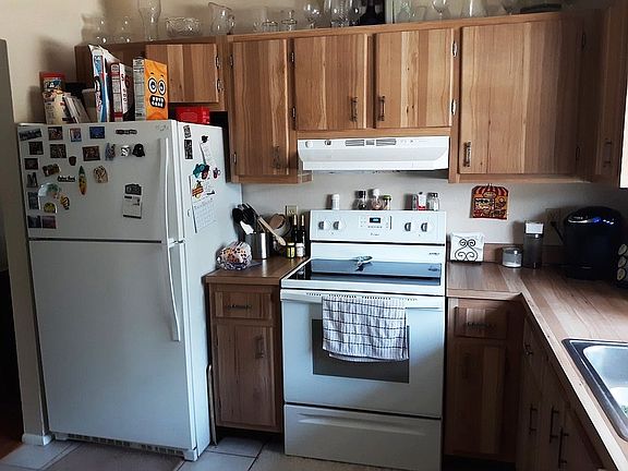 5th image of 3917 42nd St W