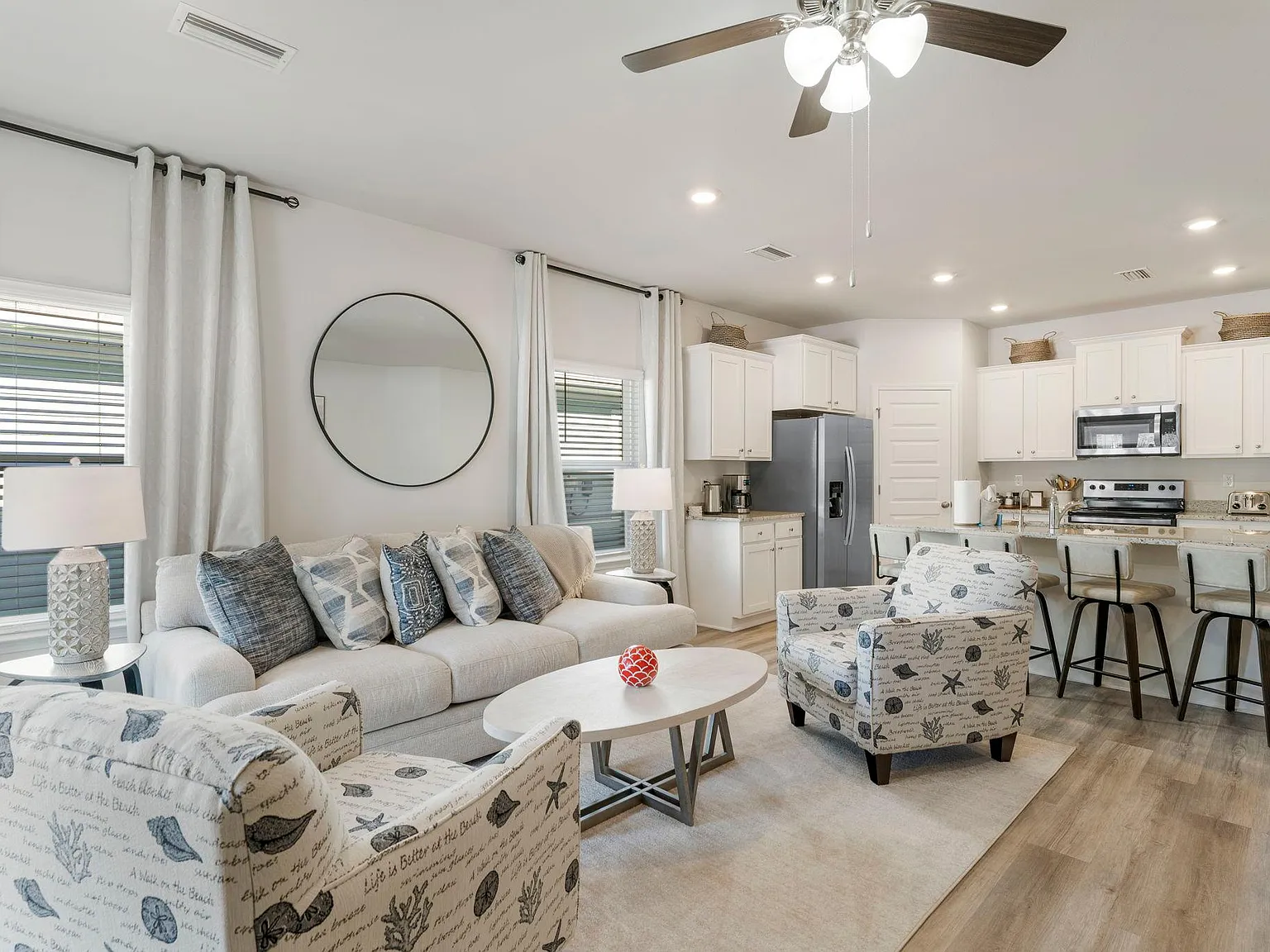 4 bed, 2197 sqft, $4,900 — Photo 4