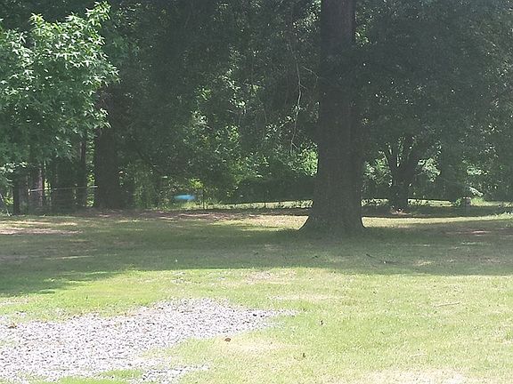 4th image of 449 County Road 330