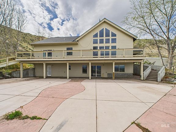3rd image of 4615 Harvest Ln