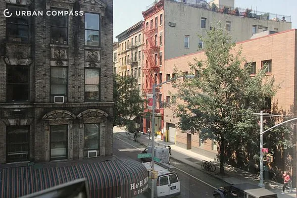 Rented by Compass | media 10