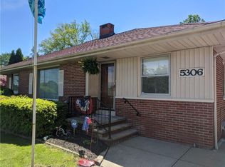 5306 Wilson Mills Rd, Richmond Heights, OH 44143