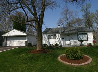 254 Pine Tree Row, Lake Zurich, IL 60047