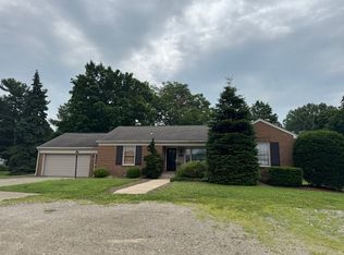 3233 W 26th St, Erie, PA 16505