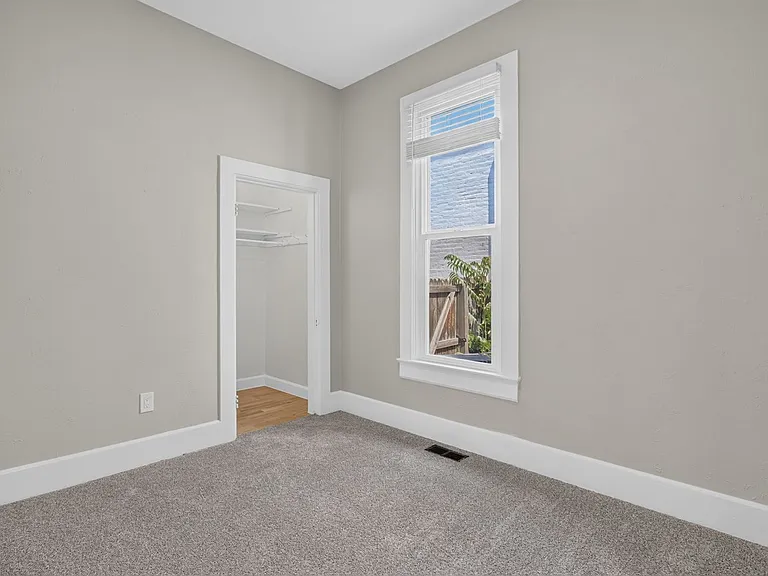 132 S Lincoln St — Photo 11
