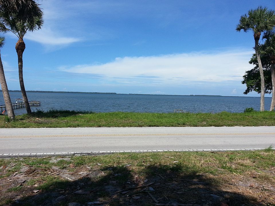 1st image of 4530 S Indian River Dr