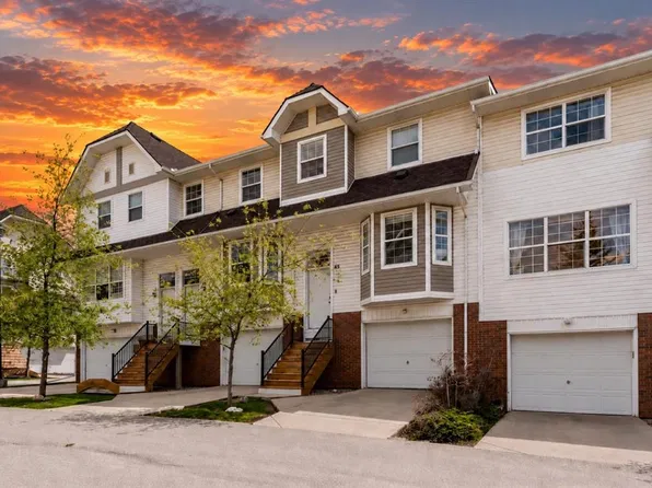 45 W Tuscany Springs Gdns NW, Calgary, AB T3L 2R3