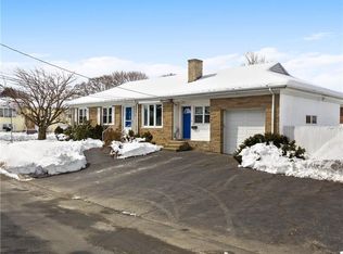 2 Hillcrest Ave, Johnston, RI 02919