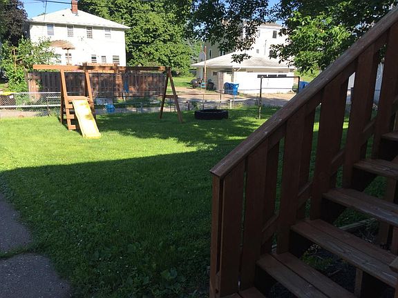 5th image of 1034 6th Ave S