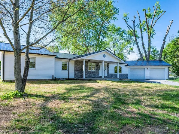 16433 Swickard St, East Liverpool, OH 43920