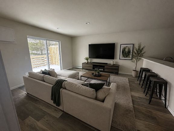 5th image of 6944 Blonien Ave #5