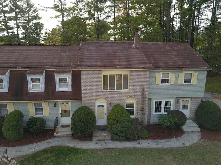 32 Sentry Way — Photo 1