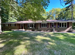 10349 E Howard City Edmore Rd, Vestaburg, MI 48891