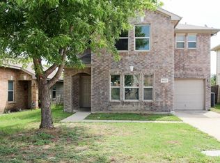 9522 Sugarberry Rd, Dallas, TX 75249