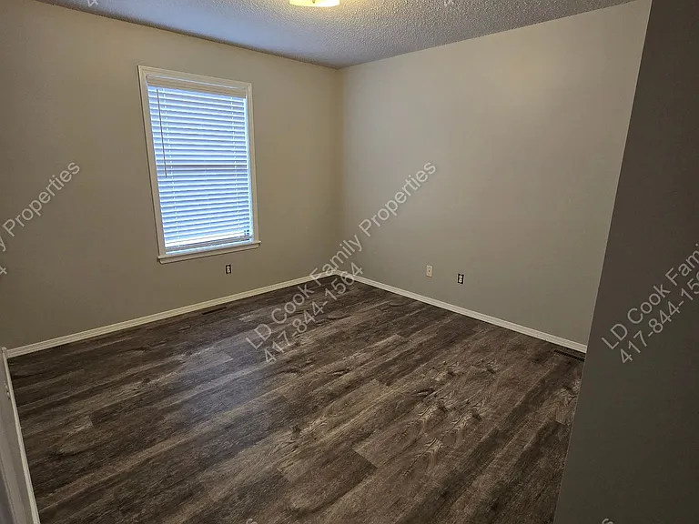 113 Pine Hill Ct — Photo 9