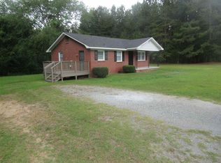 122 Bluegrass Dr, Union, SC 29379