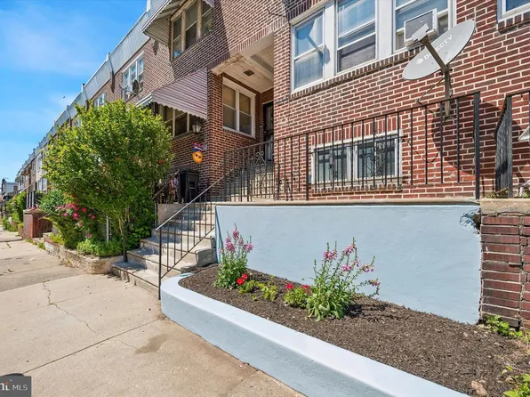 3213 W Hilton St, Philadelphia, PA 19129