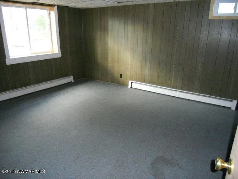1318 America Ave — Photo 13