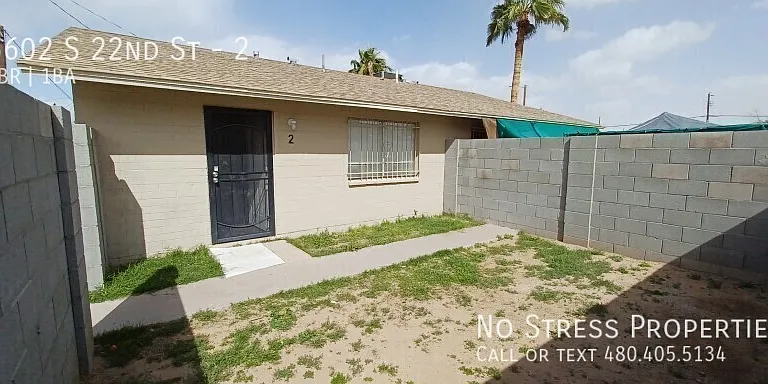 6602 S 22nd St #2 — Photo 1