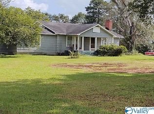 3871 Smith Rd, Southside, AL 35907