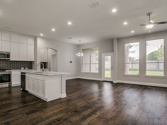 3031-delray-ct-little-elm-tx-High-Res-5.jpg