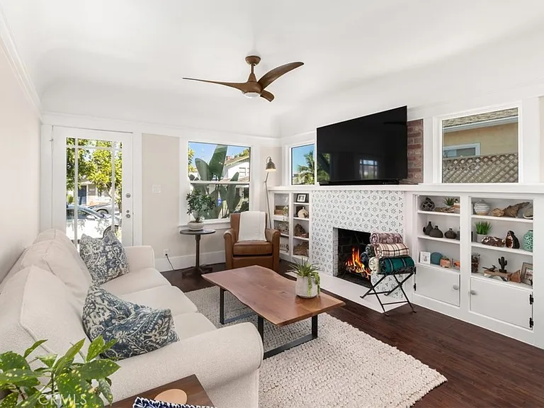 3390 Herman Ave — Photo 4