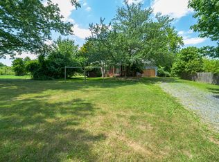 6023 Needwood Rd, Rockville, MD 20855