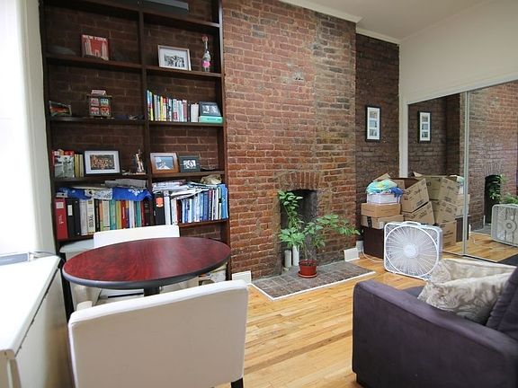 3rd image of 54 W 84th St APT 4F