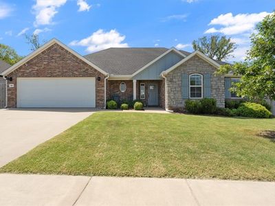 808 Fallon St, Siloam Springs, AR, 72761