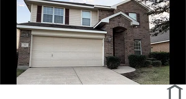 211 Mulberry Dr