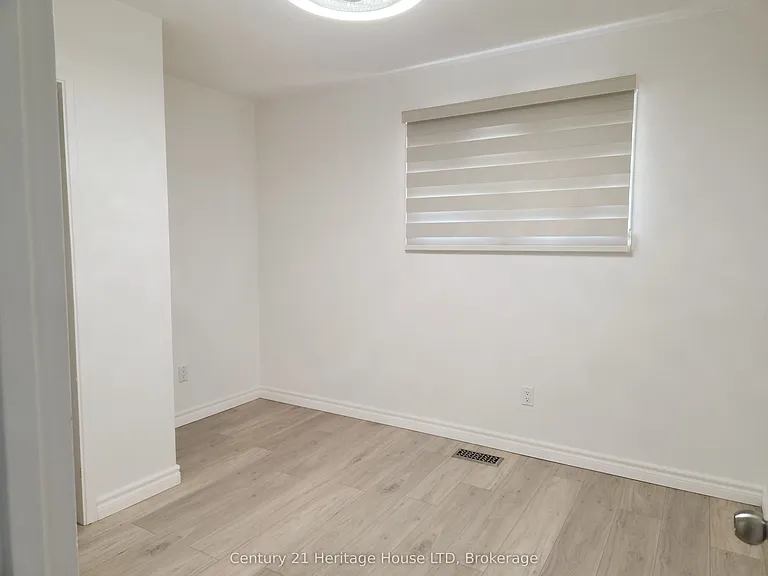 6500 Hawkins St — Photo 8