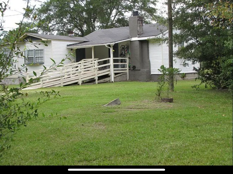 360 Sycamore Rd — Photo 12
