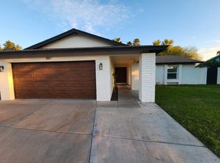 1017 W Portobello Ave, Mesa, AZ 85210