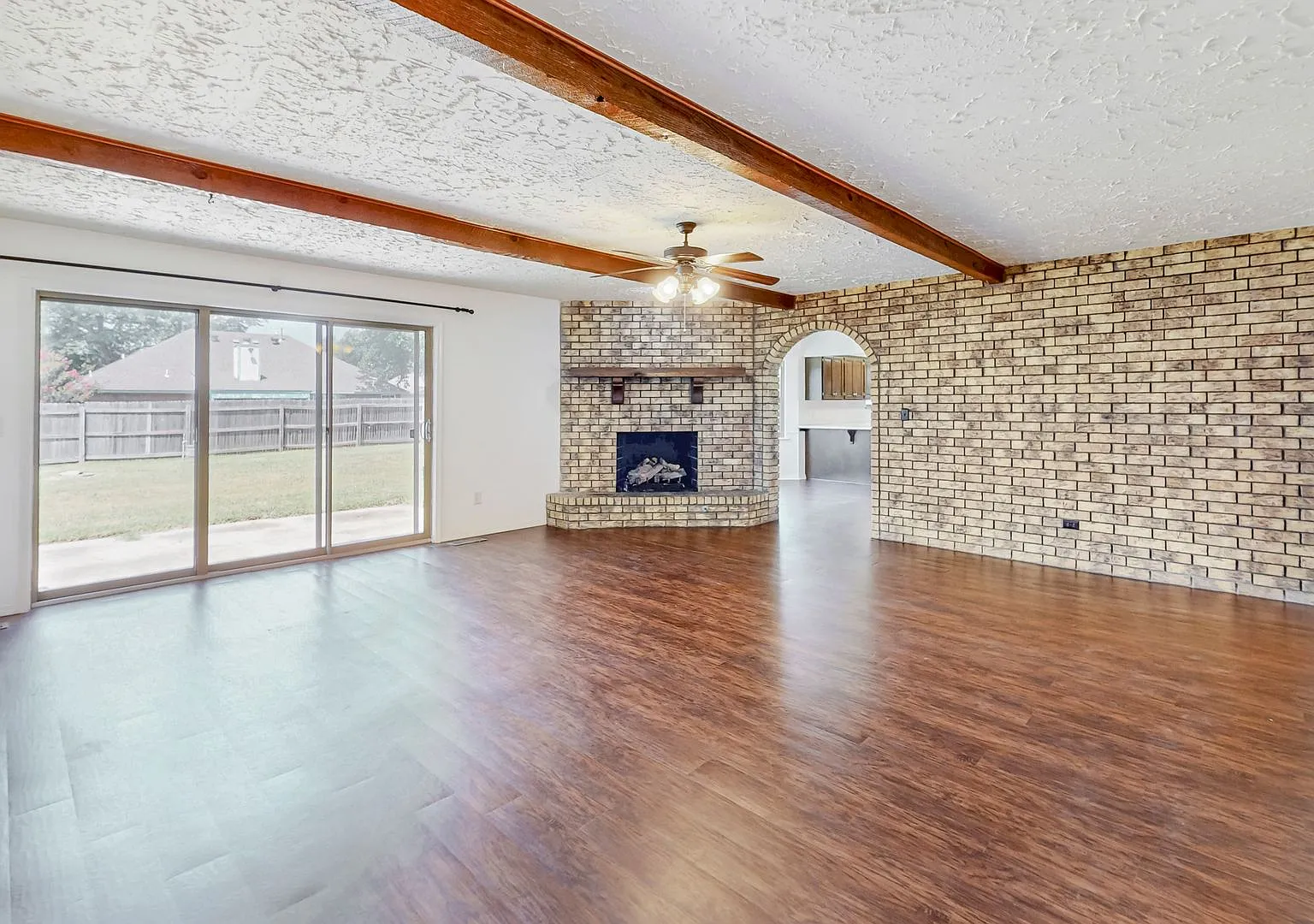 Beautiful Home Coming Soon in the Heart of Broken Arrow! — Photo 2