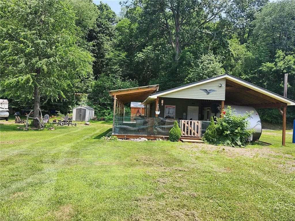110 Kiski Camp Dr photo 1