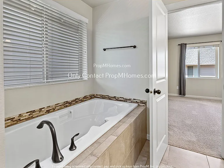 10365 SW Lisbon St — Photo 16