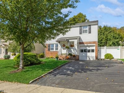 18 Hillside Ave, Cedar Grove, NJ, 07009