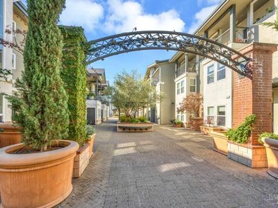 649 1st St W APT 26, Sonoma, CA, 95476