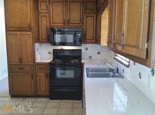 1360 White Oak St SE, Conyers, GA 30013